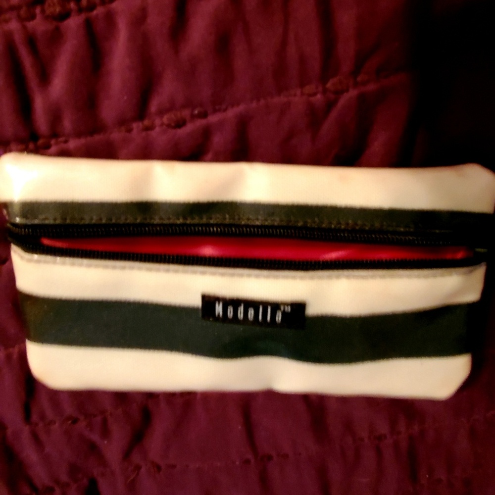 Jewelry Pouch - Picture 3 of 5